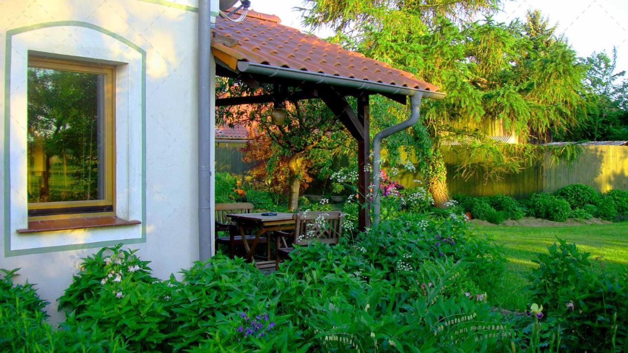 Janischs Fewo Im Spreewald, Terrasse, Grosser Garten Und Blick Inklusive Unterspreewald Exterior photo